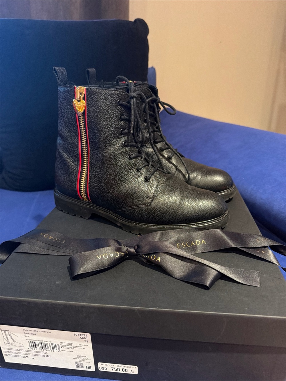 Escada Black Leather Lace-Up Combat Boots with side zipper
